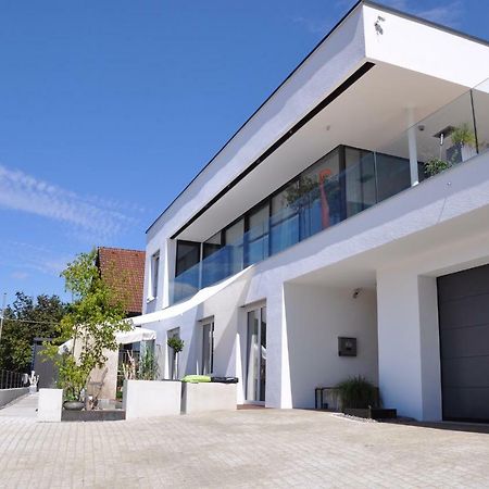 Ferienwohnung Burgenblick Mit Blick Auf รีเดนแบร์ก ภายนอก รูปภาพ