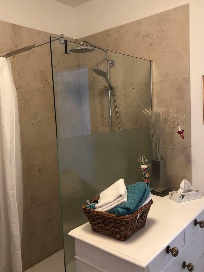 Ferienwohnung Burgenblick Mit Blick Auf รีเดนแบร์ก ภายนอก รูปภาพ